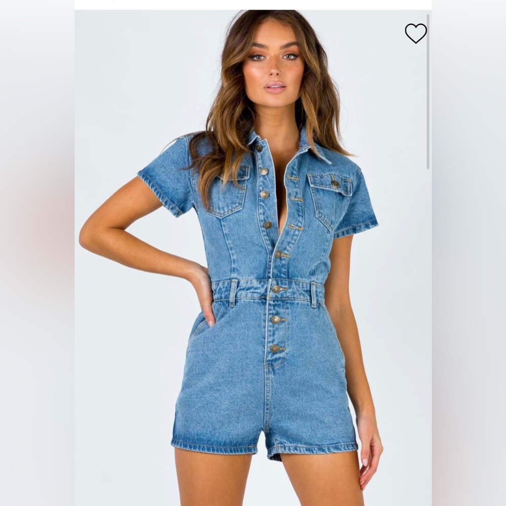 Princess Polly. Lionsss brand size 12